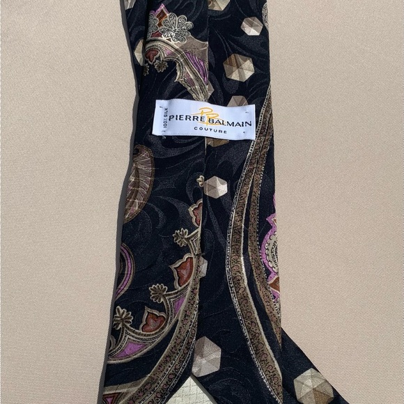 Vintage Pierre Balmain 100% silk tie - Picture 3 of 6